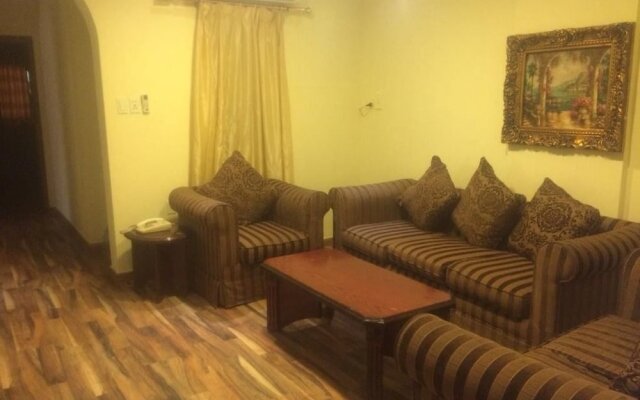 AlToot Palace Furnished Apartments 4