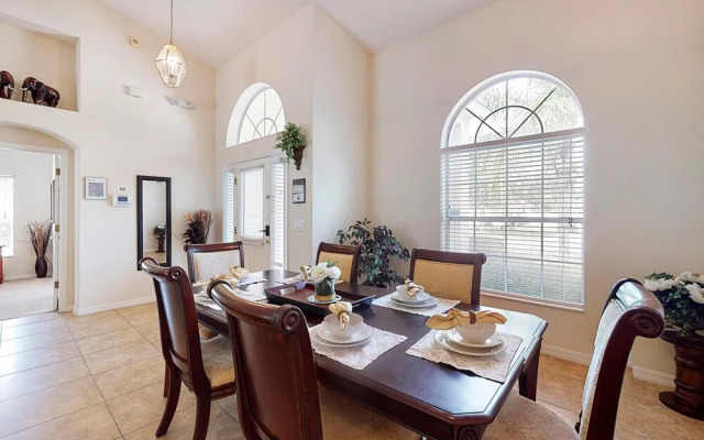 Anthea's Orange Tree Villa home