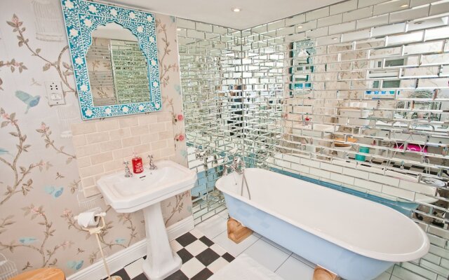 The Rosebery Boutique Hotel