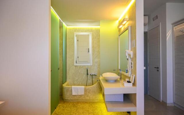 Schinoza Luxury Suites