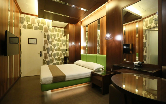 Hotel Ava Gil Puyat