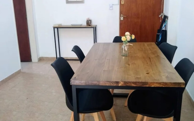 Beautiful And Comfortable Near To Subway