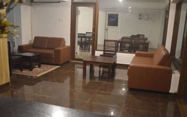 Blackroots Serviced Apartments