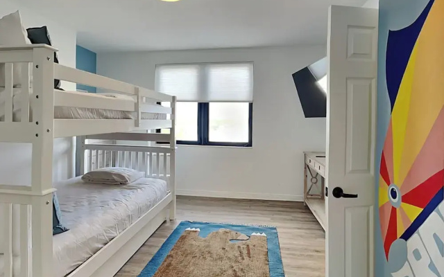 Four Seasons #701E by Southern Vacation Rentals