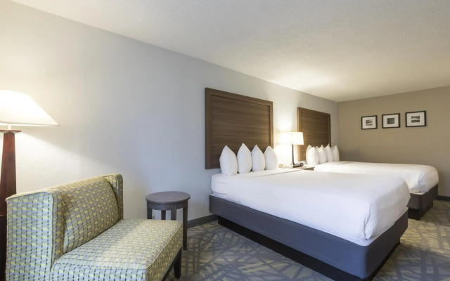 Country Inn & Suites by Radisson Asheville Downtown Tunnel Road