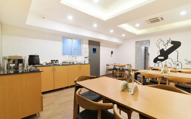 OYO Townhouse 124 Srm Kuppakonam Pudur
