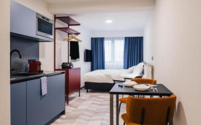 13 O'clock Hostel