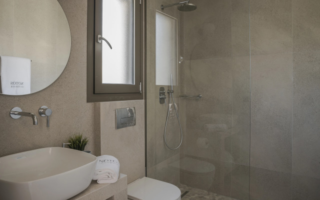 Notos Luxury Studios