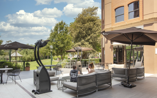 Amora Hotel Riverwalk Melbourne
