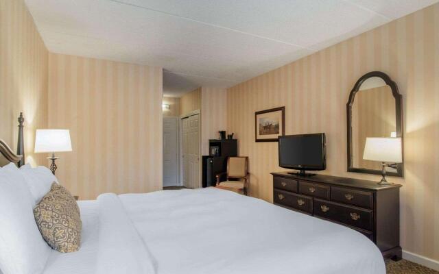 The Century House, an Ascend Collection Hotel