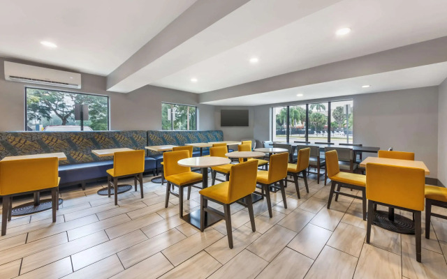 Sleep Inn Miami International Airport