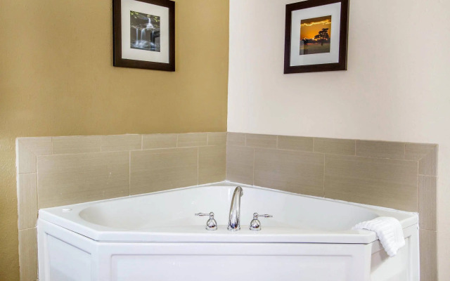 Comfort Inn Poplar Bluff North