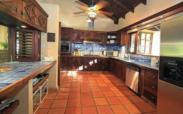 Villa Las Palmas Caribbean Family Vacation Rental