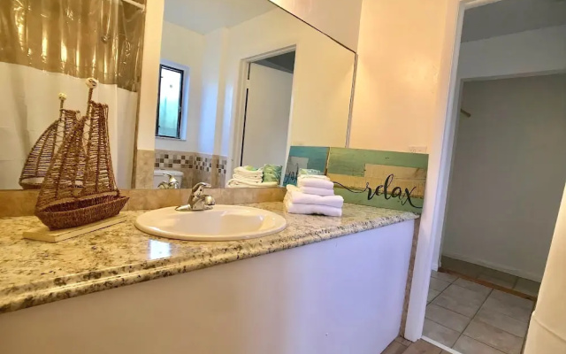 Sunny Palms Inn