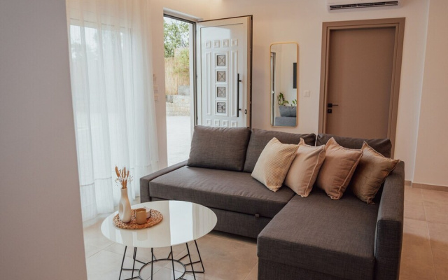 ng Lique Pool Garden Apartment
