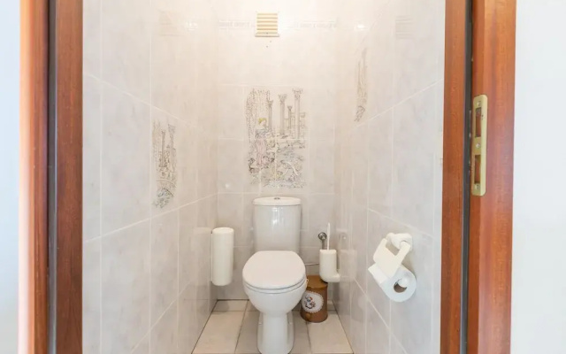 Flat With Frontal sea Views and Parking