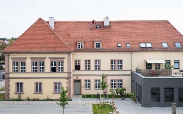 Boardinghouse Neumarkt Alte Schule