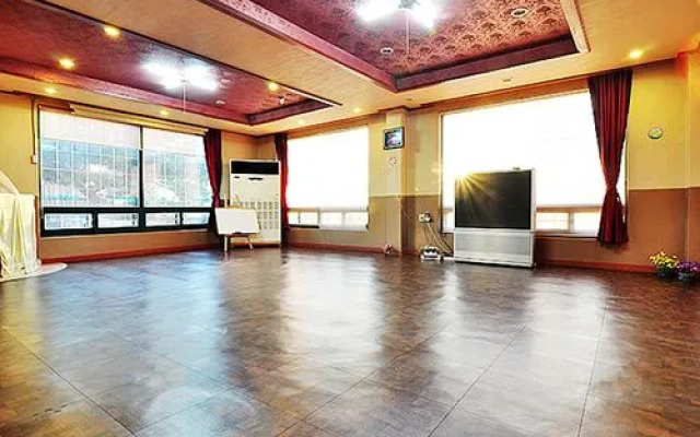 Ganghwado Maniggolstay Group Pension