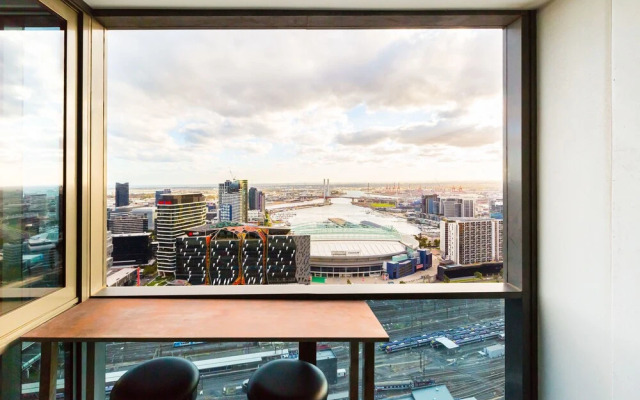 EVA, 1BDR Melbourne Apartment
