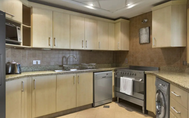 Bespoke Residences - Shoreline Al Haseer