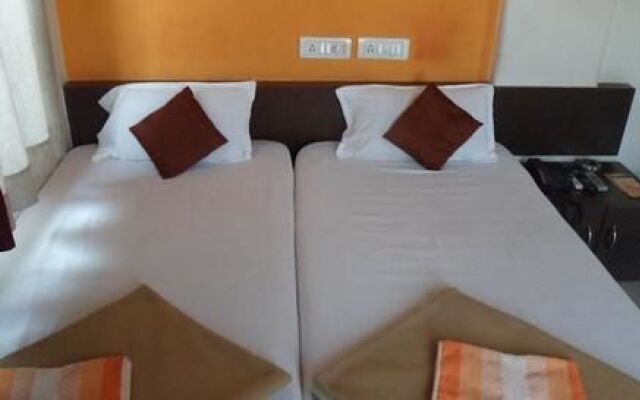 Pacific Suites Hotel