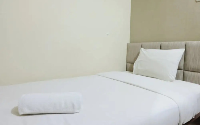 Spacious 3Br Combined Unit At Pinewood Apartment