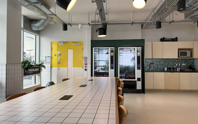 Destiny Student - Parkgate