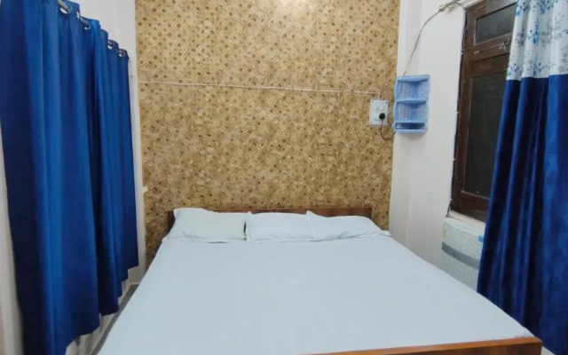 Krishna paying guest house