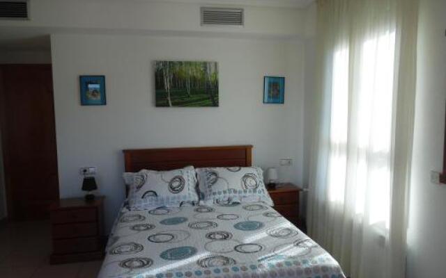 Apartamentos Edificio Aguilas