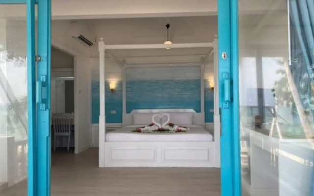 Sand Sea Beach Resort