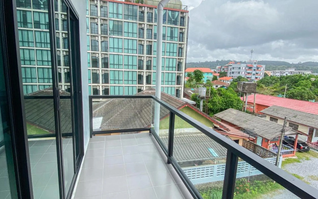 S2 Airport Residence