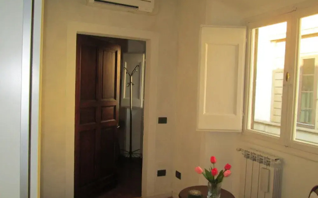 Sleep in Italy - Oltrarno Apartments