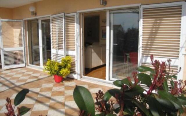 Apartments Iva