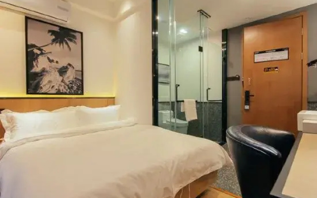 And hotel (Zhengzhou Zhongyuan Fota Century Happy Garden)