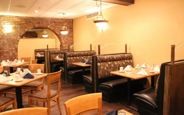 Holiday Inn Great Falls- Convention Center by IHG