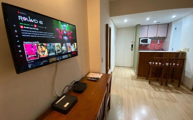 QI Intelligence Flat Ibirapuera próximo do metrô Moema UH1306