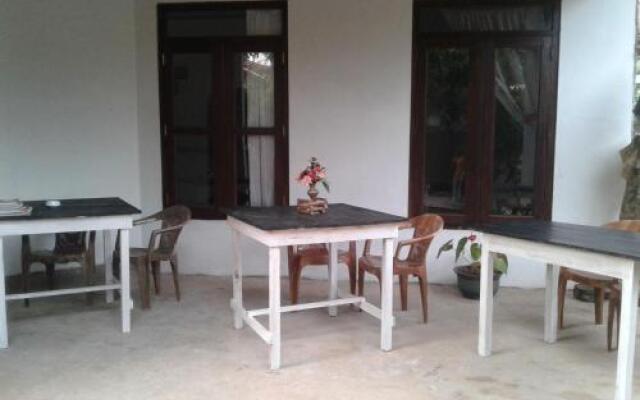 Falcon Hostels Mirissa