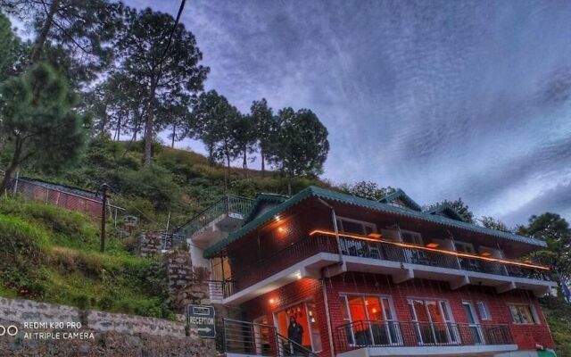 Safarmaina Resort