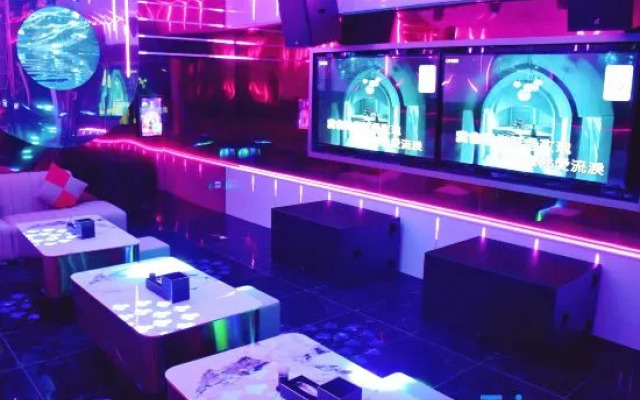 Junlian Huatian International Hotel