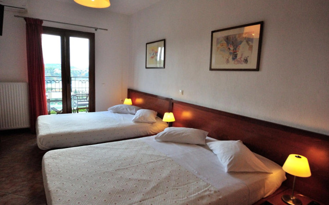 Eye Q Resort