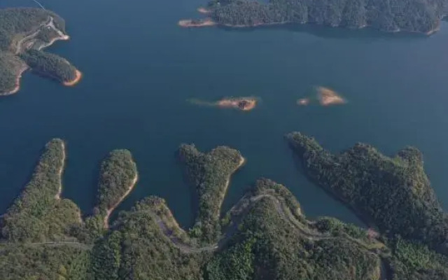 Ningguo Qinglongmen Inn