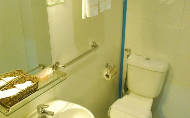 Pleasure View Hotel