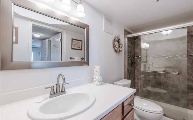 Las Brisas 404 - Three Bedroom Condo