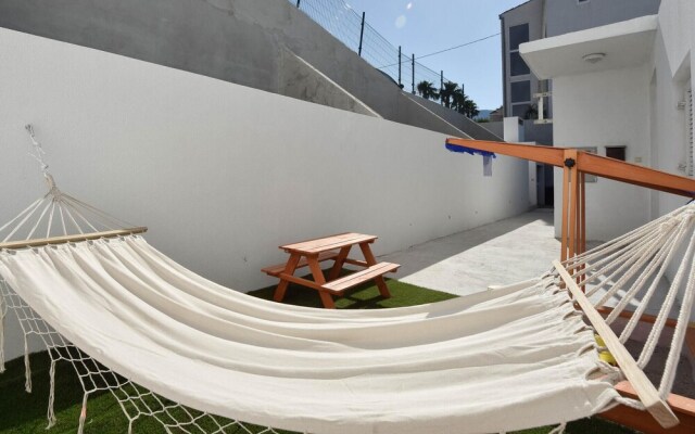 Amazing Home in Podstrana With Wifi and 5 Bedrooms