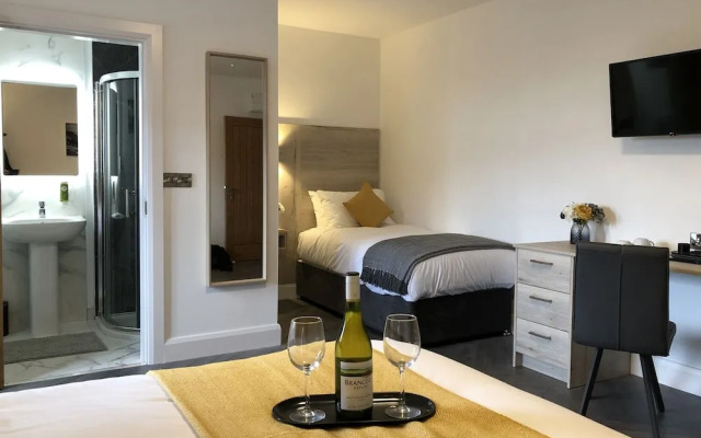 Mcnaughton Guestrooms