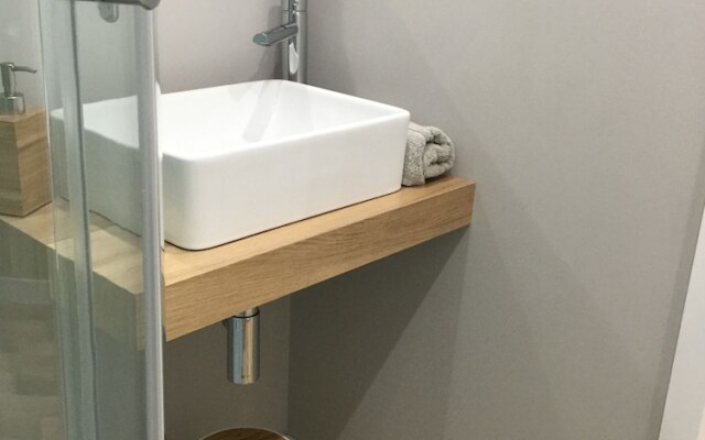 Oporto Bernardes Studios - Heroismo