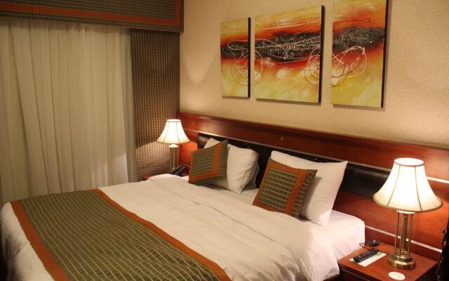 Golden Tulip Al Shakreen