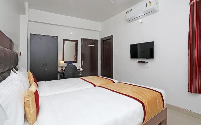 Hotel Galaxy by OYO Rooms