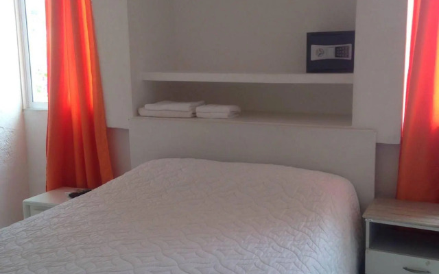 Casa Hotel Galeones