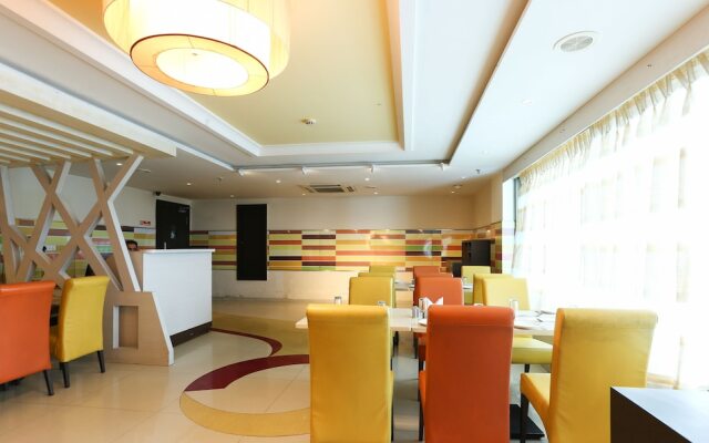 United-21, Hyderabad